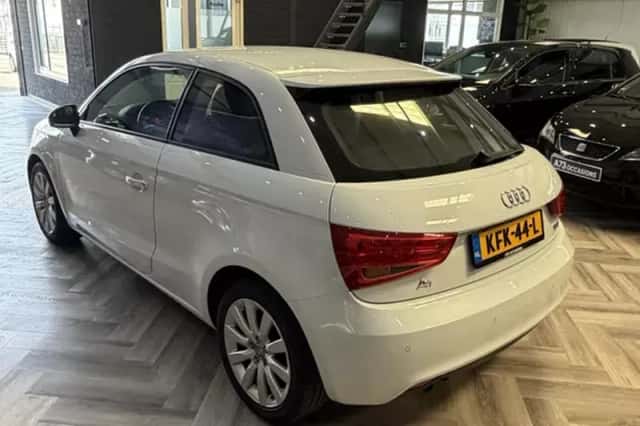 Audi A1 (2013) thumbnail 6