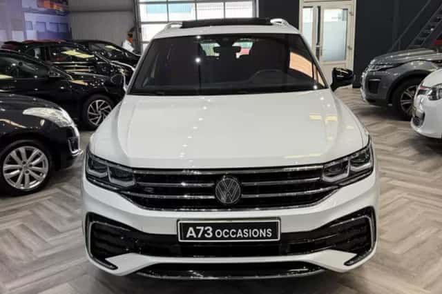 Volkswagen Tiguan (2023) thumbnail 2