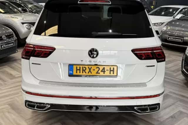 Volkswagen Tiguan (2023) thumbnail 5