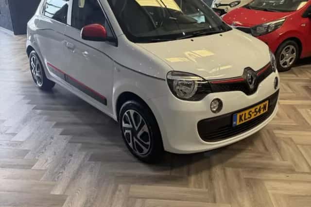 Renault Twingo (2016) thumbnail 2