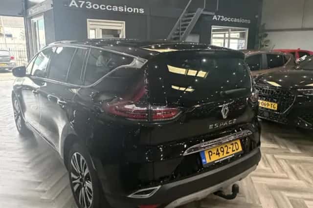 Renault Espace (2017) thumbnail 4