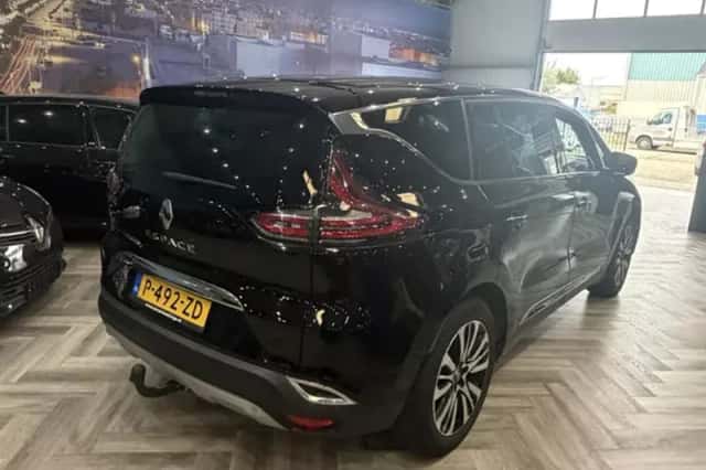 Renault Espace (2017) thumbnail 6
