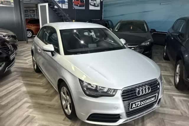 Audi A1 (2011) thumbnail 3