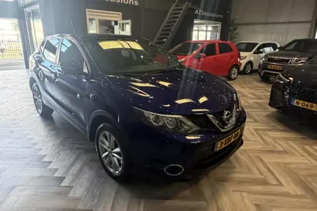 Nissan Qashqai (2014) thumbnail 2