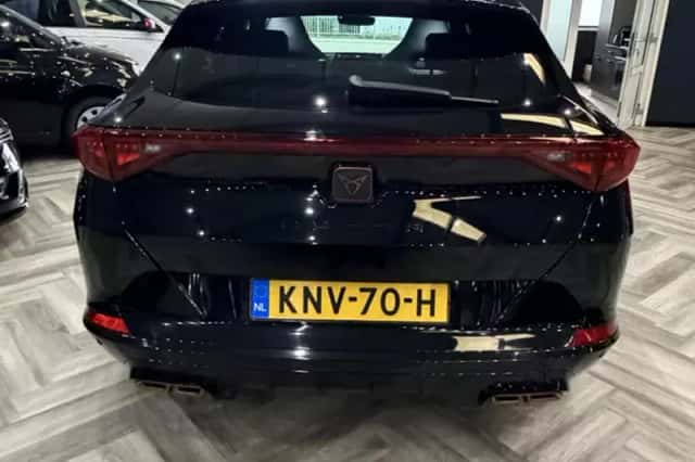 CUPRA Formentor (2023) thumbnail 5