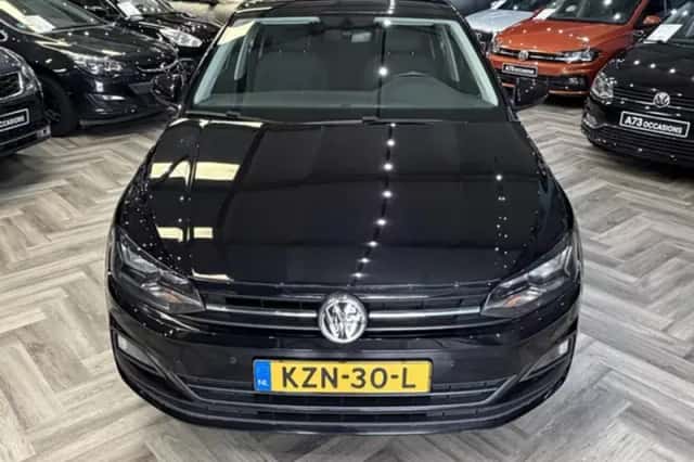 Volkswagen Polo (2018) thumbnail 2