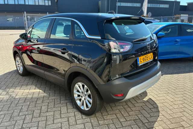 Opel Crossland (2021) thumbnail 2