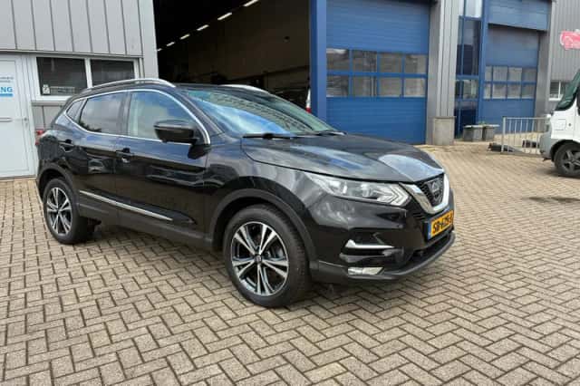 Nissan Qashqai (2018) thumbnail 4