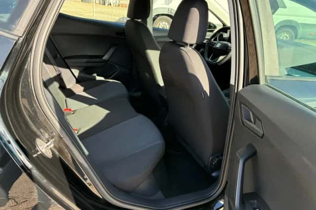 SEAT Ibiza (2023) thumbnail 6