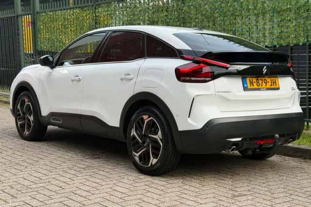 Citroën C4 (2021) thumbnail 3