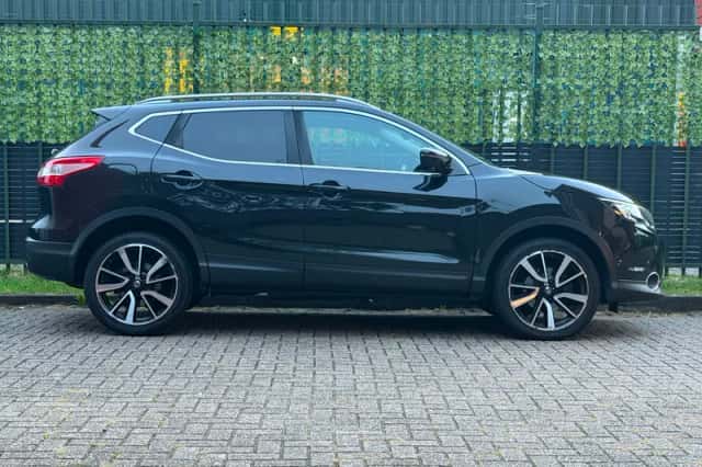 Nissan Qashqai (2016) thumbnail 5