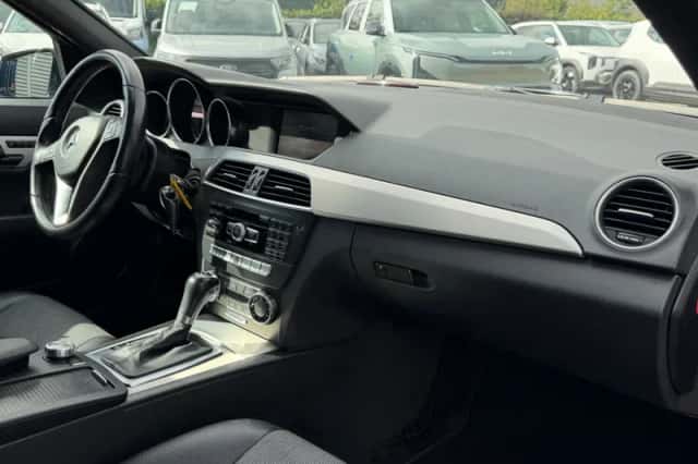 Mercedes-Benz C-Klasse (2012) thumbnail 3