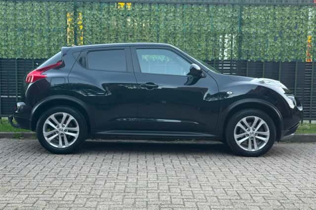 Nissan Juke (2011) thumbnail 5