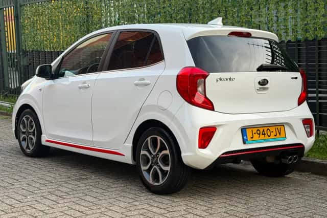 Kia Picanto (2020) thumbnail 3