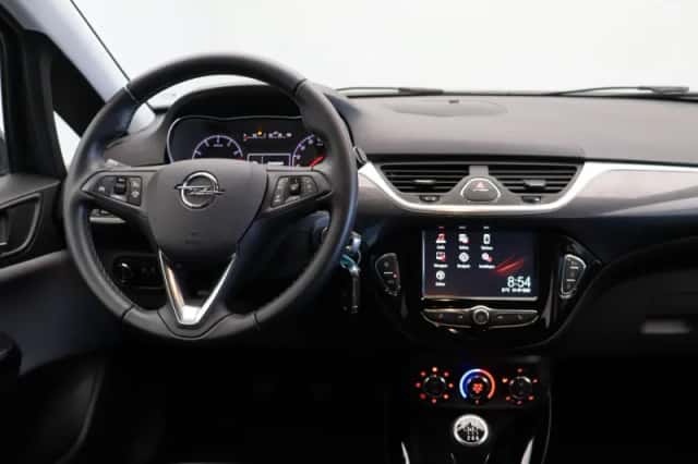 Opel Corsa (2018) thumbnail 4