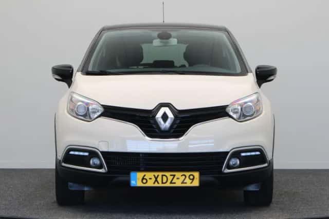 Renault Captur (2014) thumbnail 6