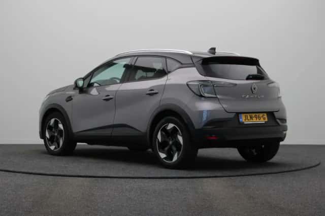 Renault Captur (2024) thumbnail 2