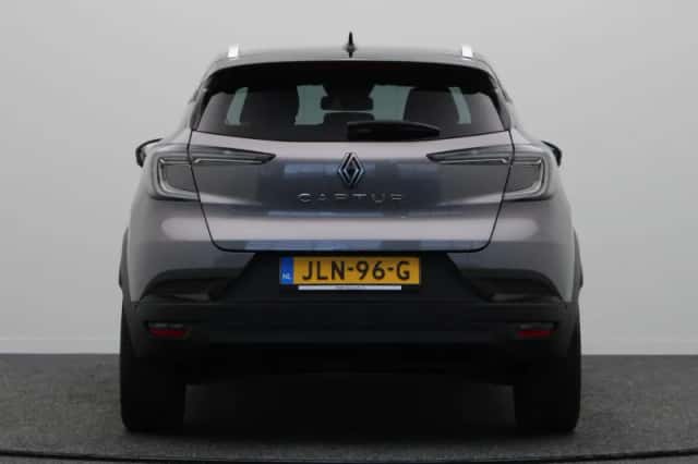 Renault Captur (2024) thumbnail 5