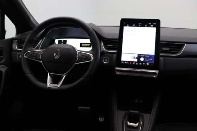 Renault Captur (2025) thumbnail 5
