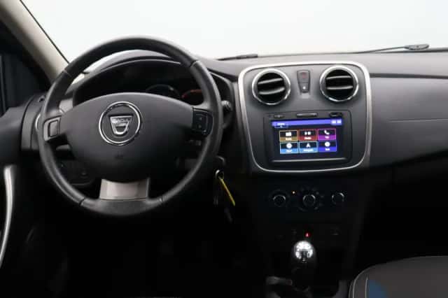 Dacia Logan MCV (2015) thumbnail 3
