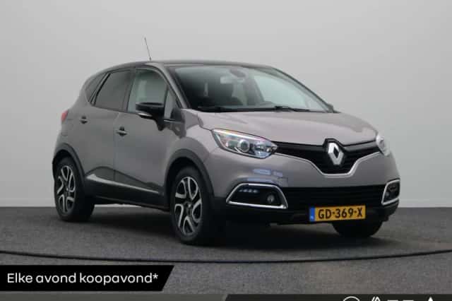 Renault Captur (2015) thumbnail 1
