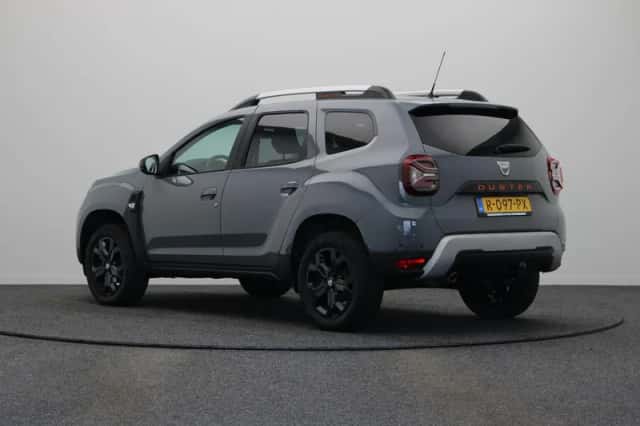 Dacia Duster (2022) thumbnail 2