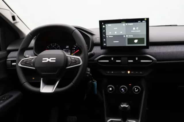 Dacia Sandero (2026) thumbnail 4