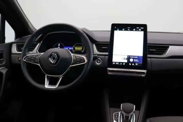 Renault Captur (2025) thumbnail 5
