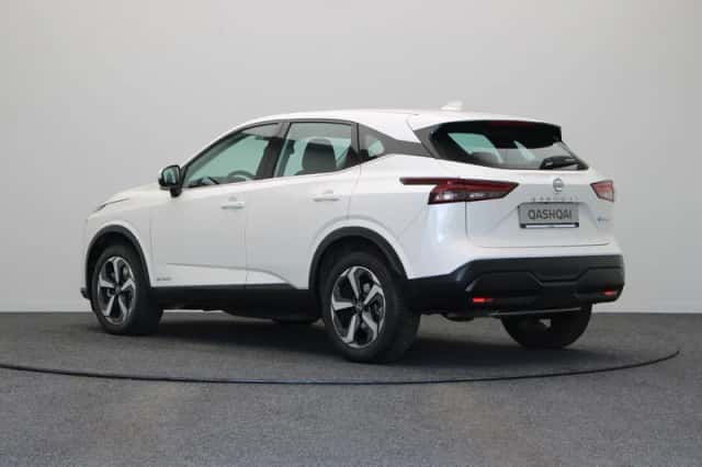 Nissan Qashqai (2023) thumbnail 2
