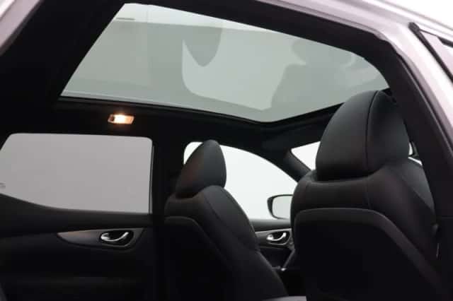 Nissan Qashqai (2019) thumbnail 4