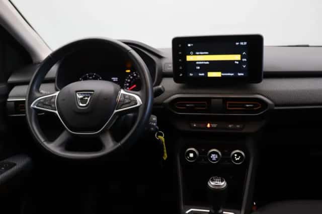 Dacia Sandero (2022) thumbnail 4