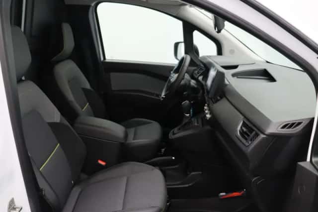 Renault Kangoo (2024) thumbnail 4
