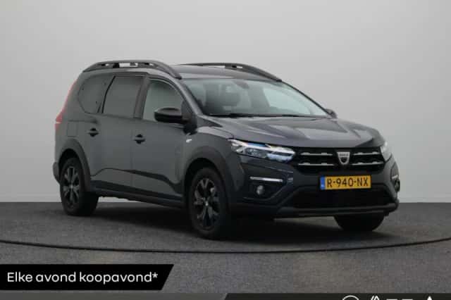 Dacia Jogger (2022) thumbnail 1