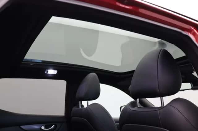 Nissan Qashqai (2020) thumbnail 4