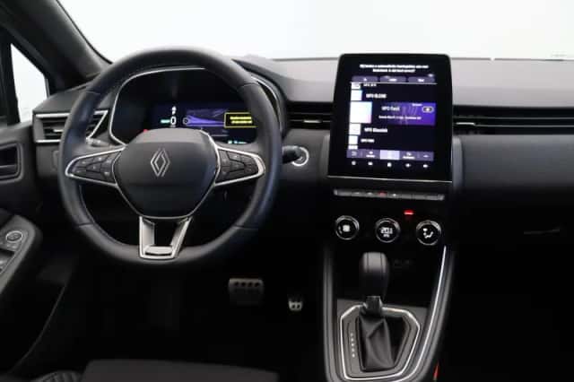 Renault Clio (2025) thumbnail 4