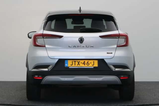 Renault Captur (2024) thumbnail 6