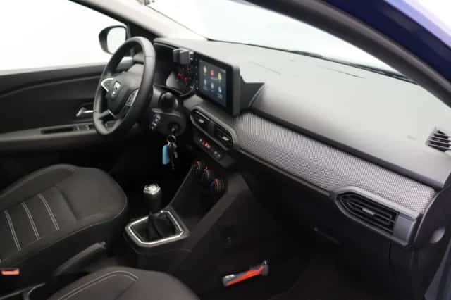Dacia Sandero (2021) thumbnail 5