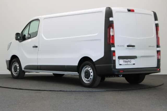 Renault Trafic (2024) thumbnail 2
