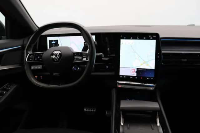 Renault Austral (2023) thumbnail 5