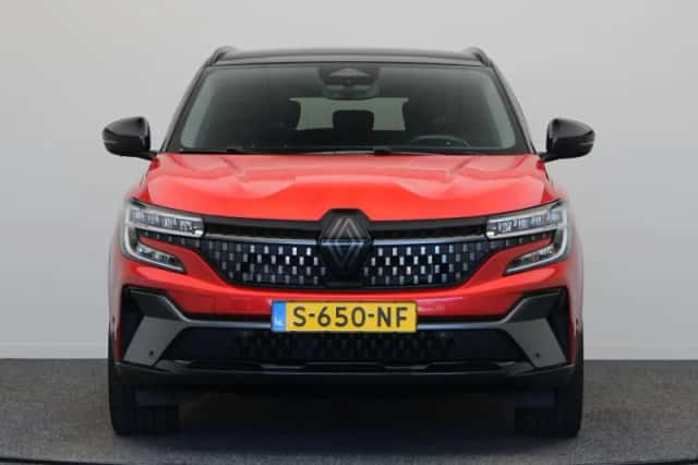 Renault Austral (2023) thumbnail 6