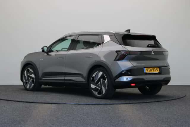 Mitsubishi Eclipse Cross (2026) thumbnail 2