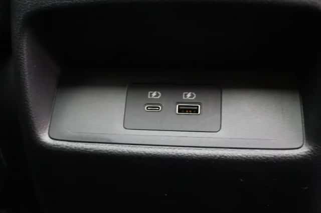 Nissan Qashqai (2023) thumbnail 4