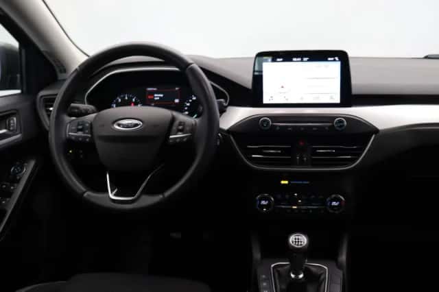 Ford Focus (2019) thumbnail 4