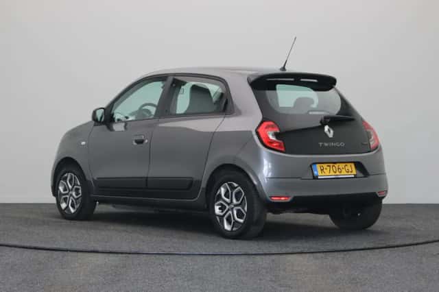 Renault Twingo (2022) thumbnail 2