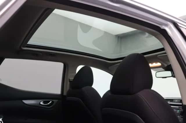Nissan Qashqai (2019) thumbnail 4