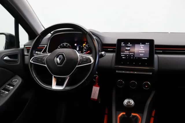 Renault Clio (2020) thumbnail 4