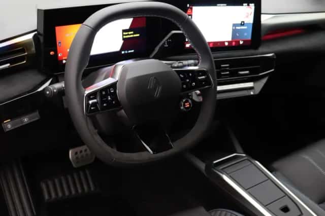 Renault Clio (2026) thumbnail 3