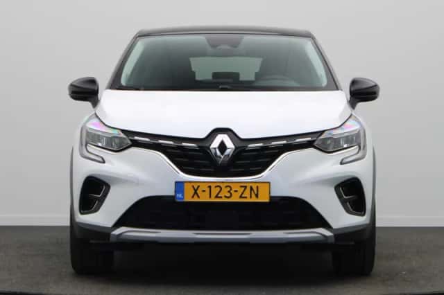 Renault Captur (2024) thumbnail 6