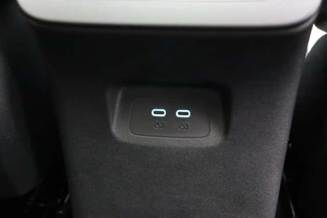BYD Seal (2026) thumbnail 3