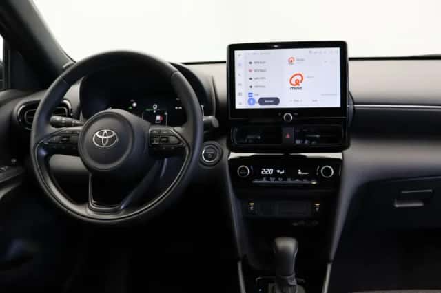 Toyota Yaris Cross (2025) thumbnail 5